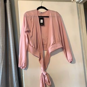 mauve cross over top